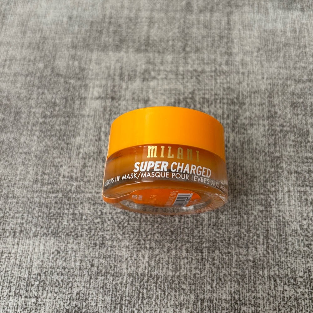 5 items x $25 Milani Super Charged Citrus Lip Mask NWT